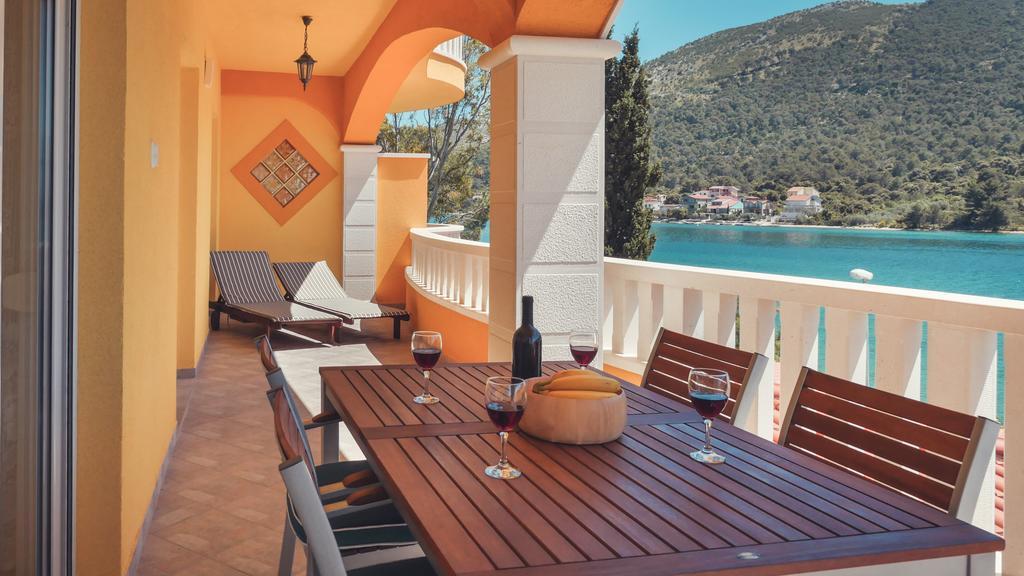 Vila More Grebaštica Exteriér fotografie