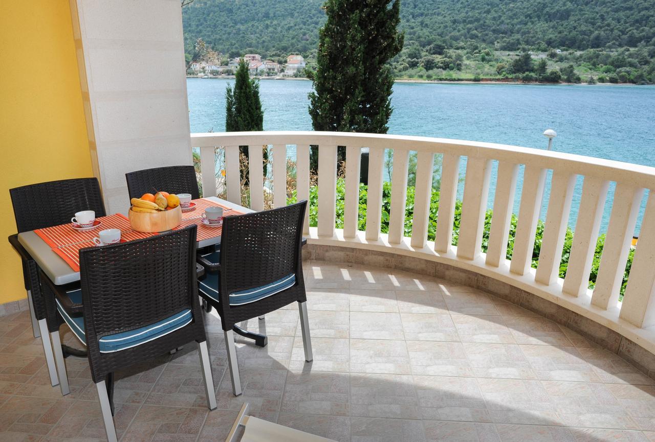 Vila More Grebaštica Exteriér fotografie